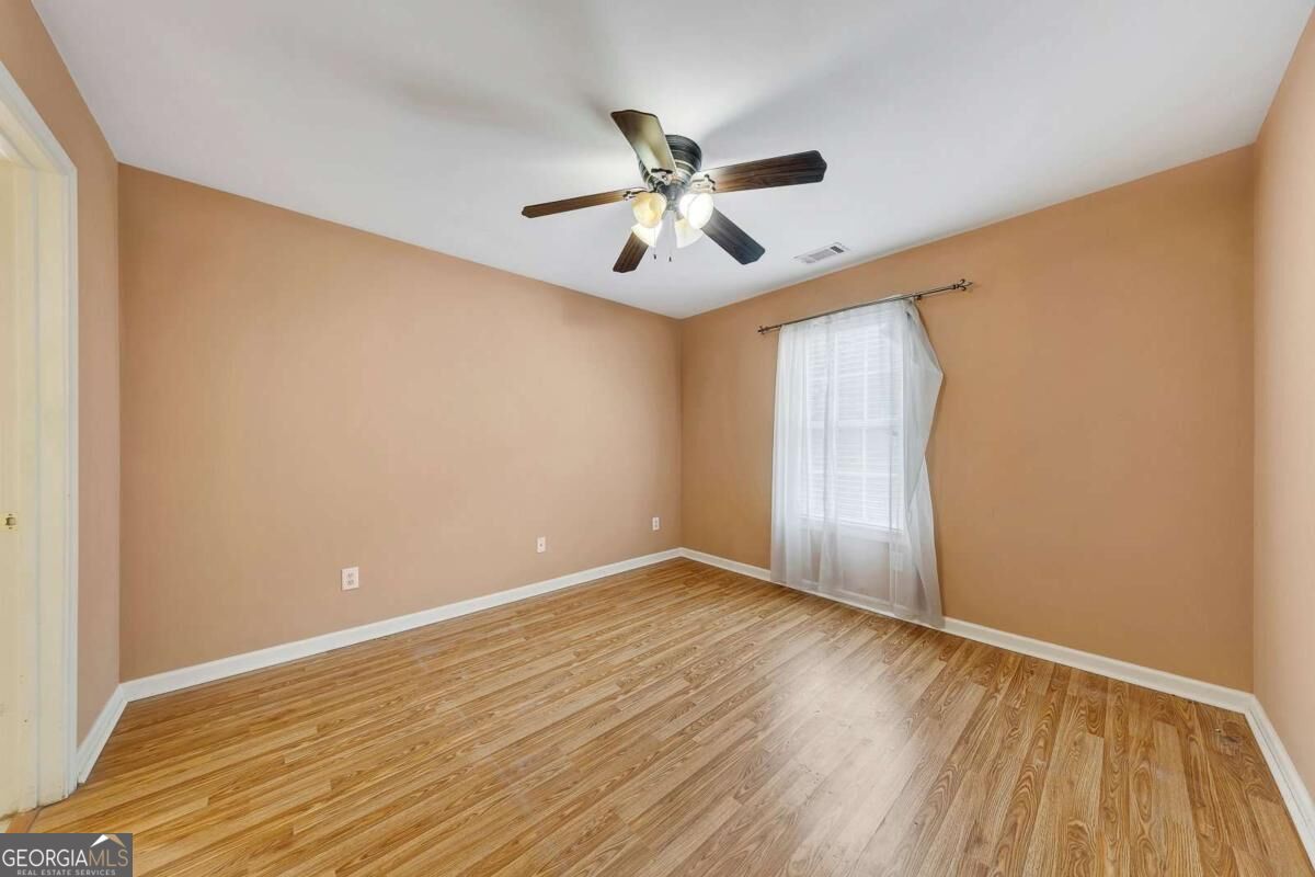 216 Park Place Property Photo 15