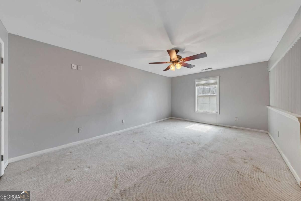 216 Park Place Property Photo 21