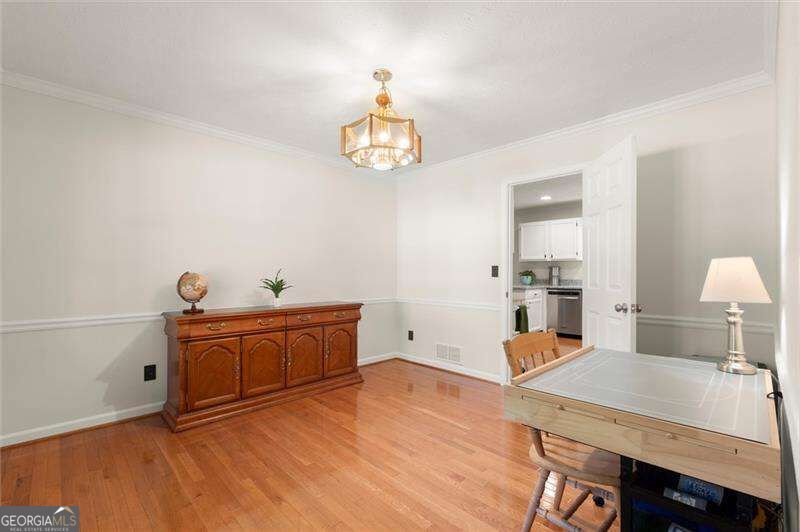 500 Senior Drive Property Photo 11