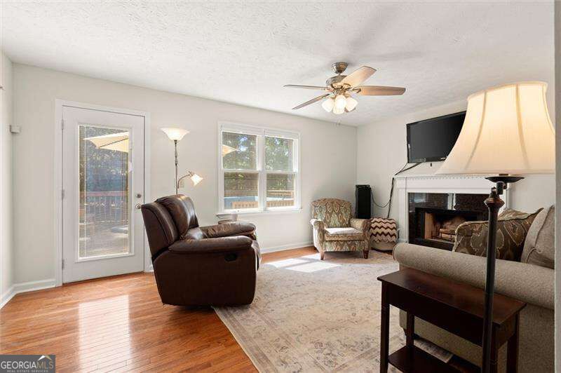 500 Senior Drive Property Photo 13