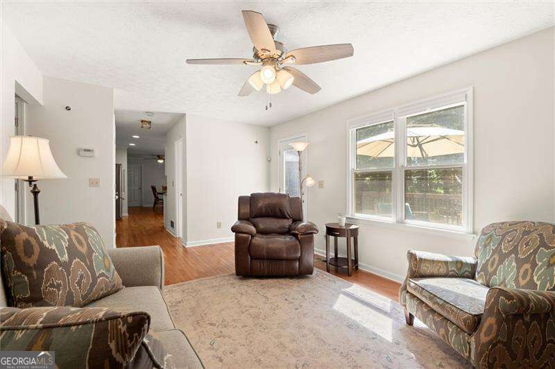 500 Senior Drive Property Photo 15