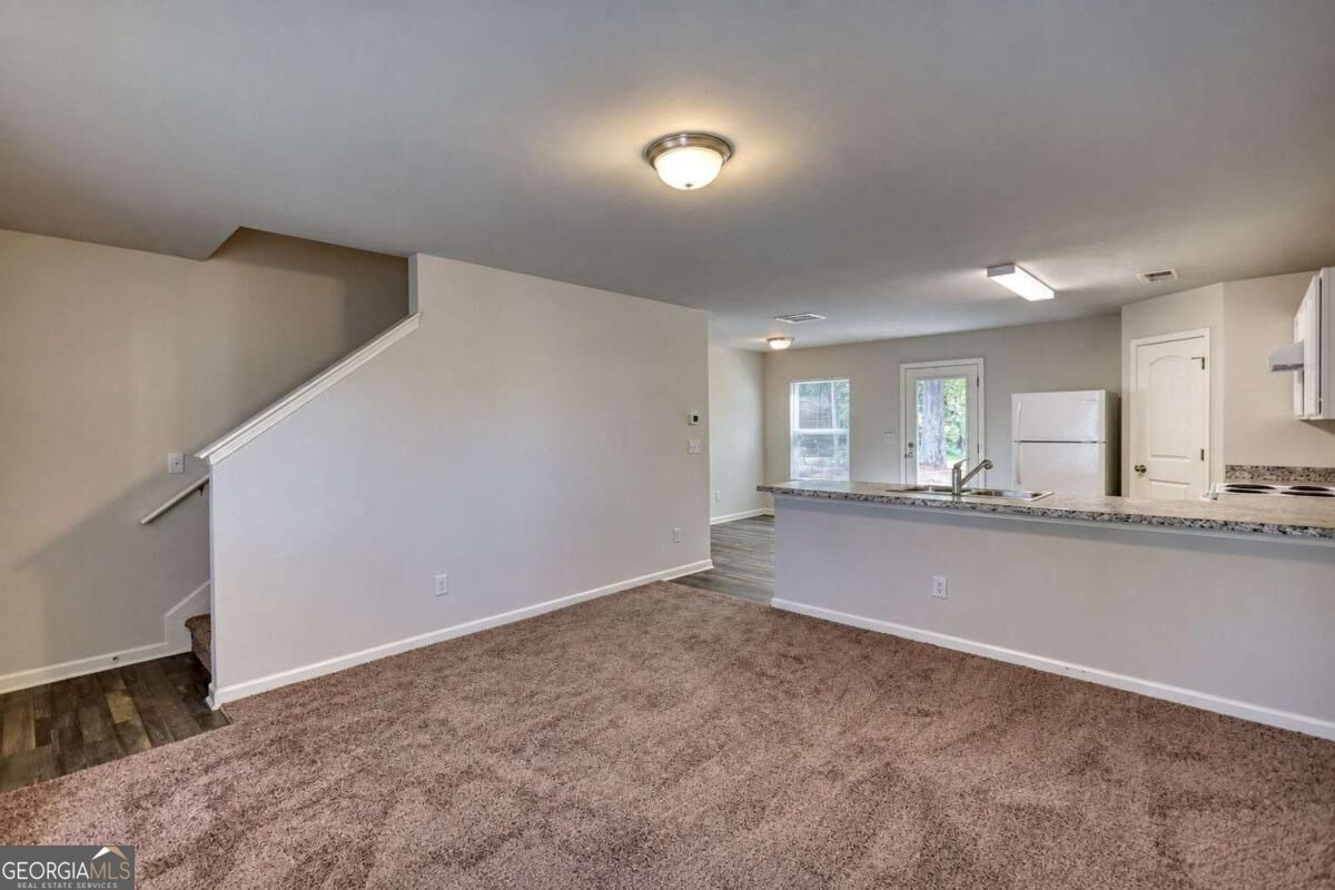 781 Dove Tree Lane Property Photo 8