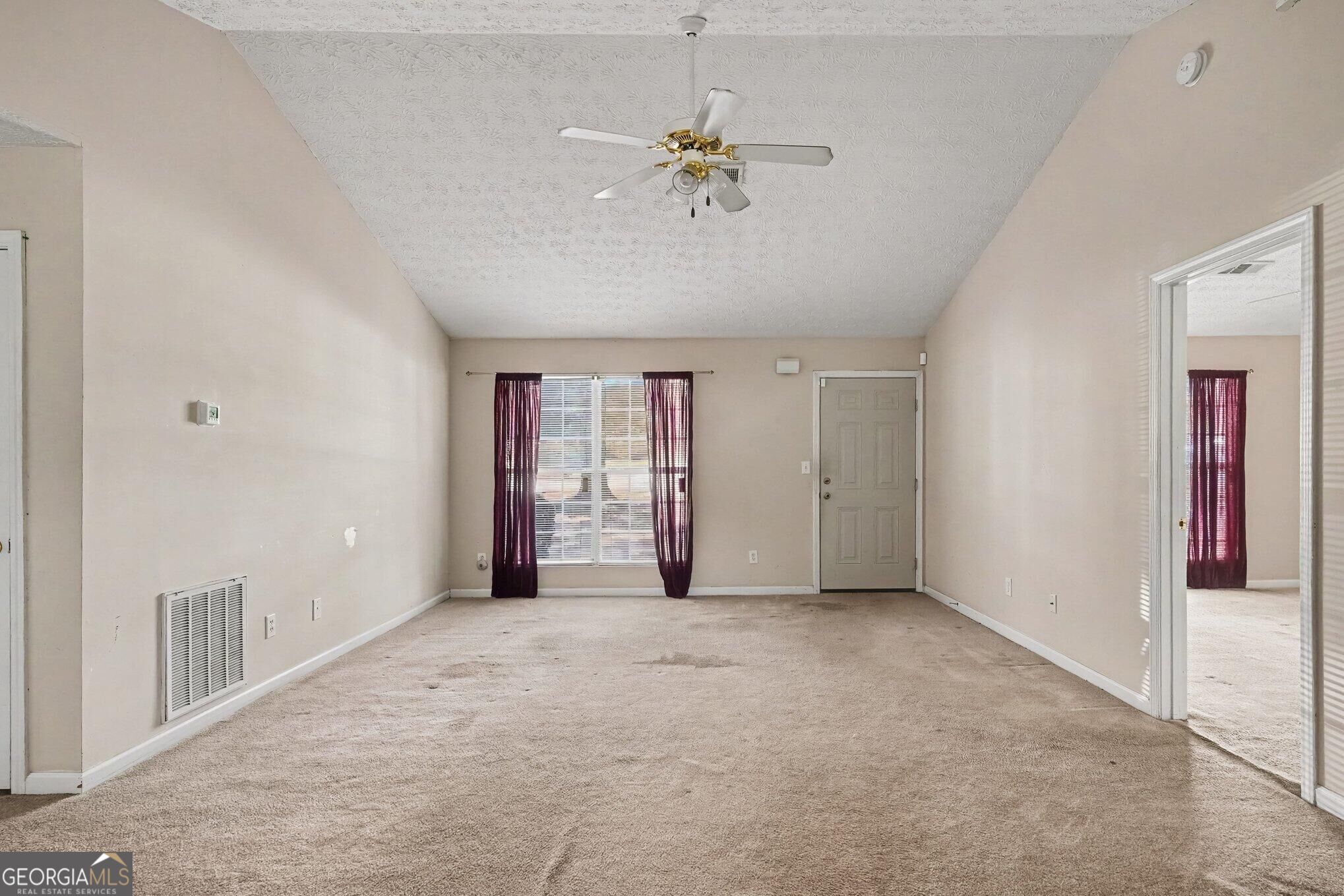 616 Forest Hill Path Property Photo 4