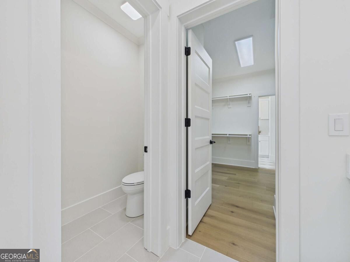 469 Oakwood Way Property Photo 41