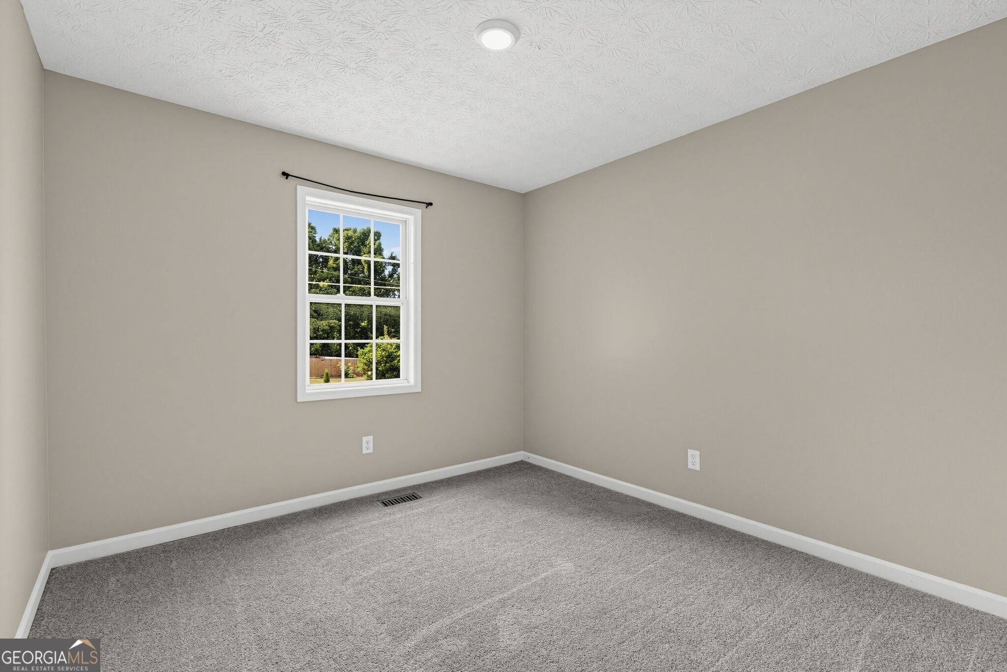23 Shadow Ridge Drive Property Photo 6
