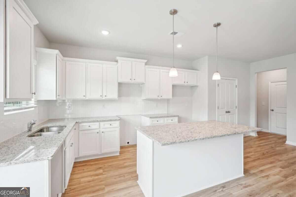 5832 Maddox Road Property Photo 10