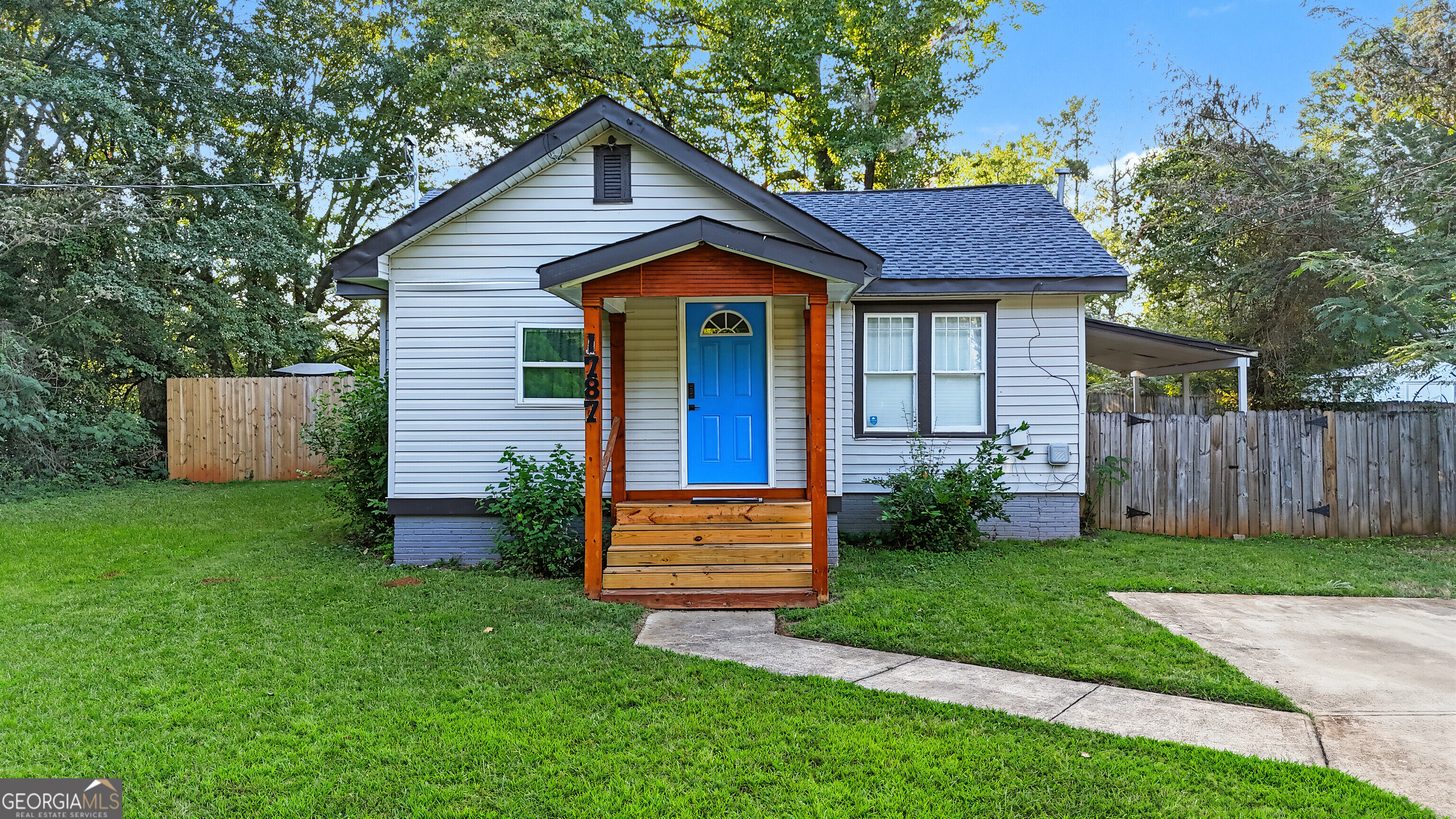 1787 Lynn Lane Property Photo 11