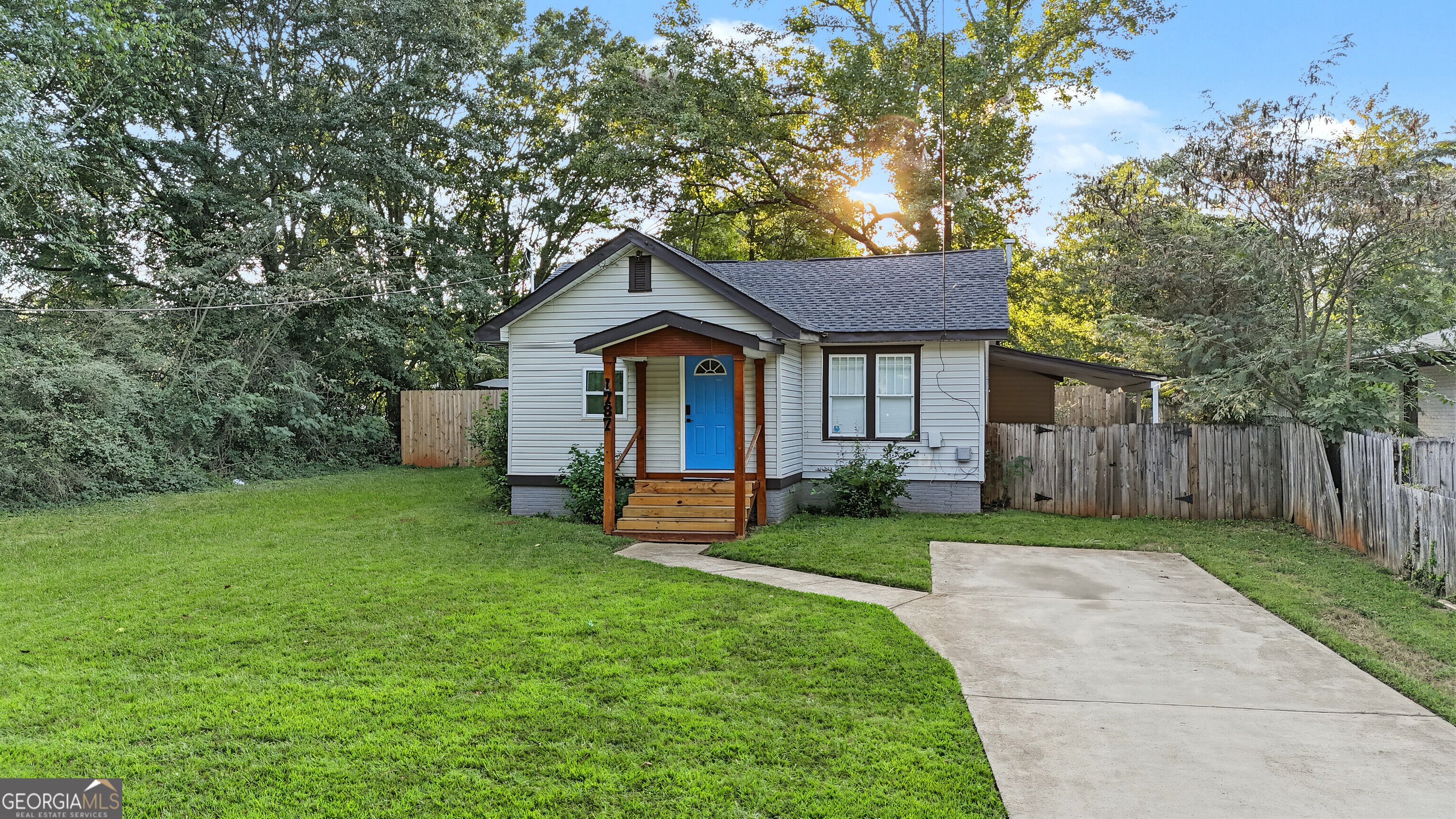 1787 Lynn Lane Property Photo 12