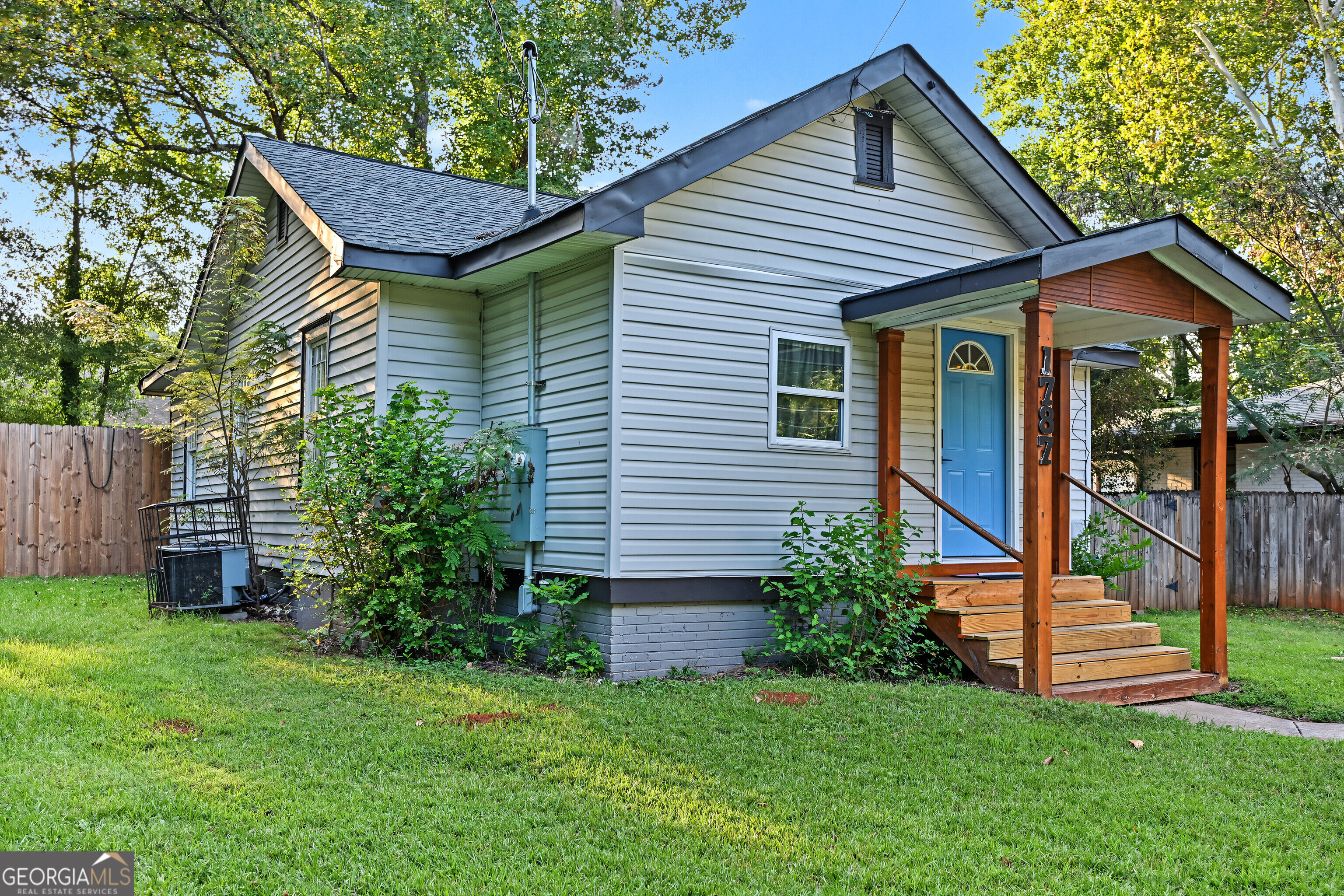 1787 Lynn Lane Property Photo 16