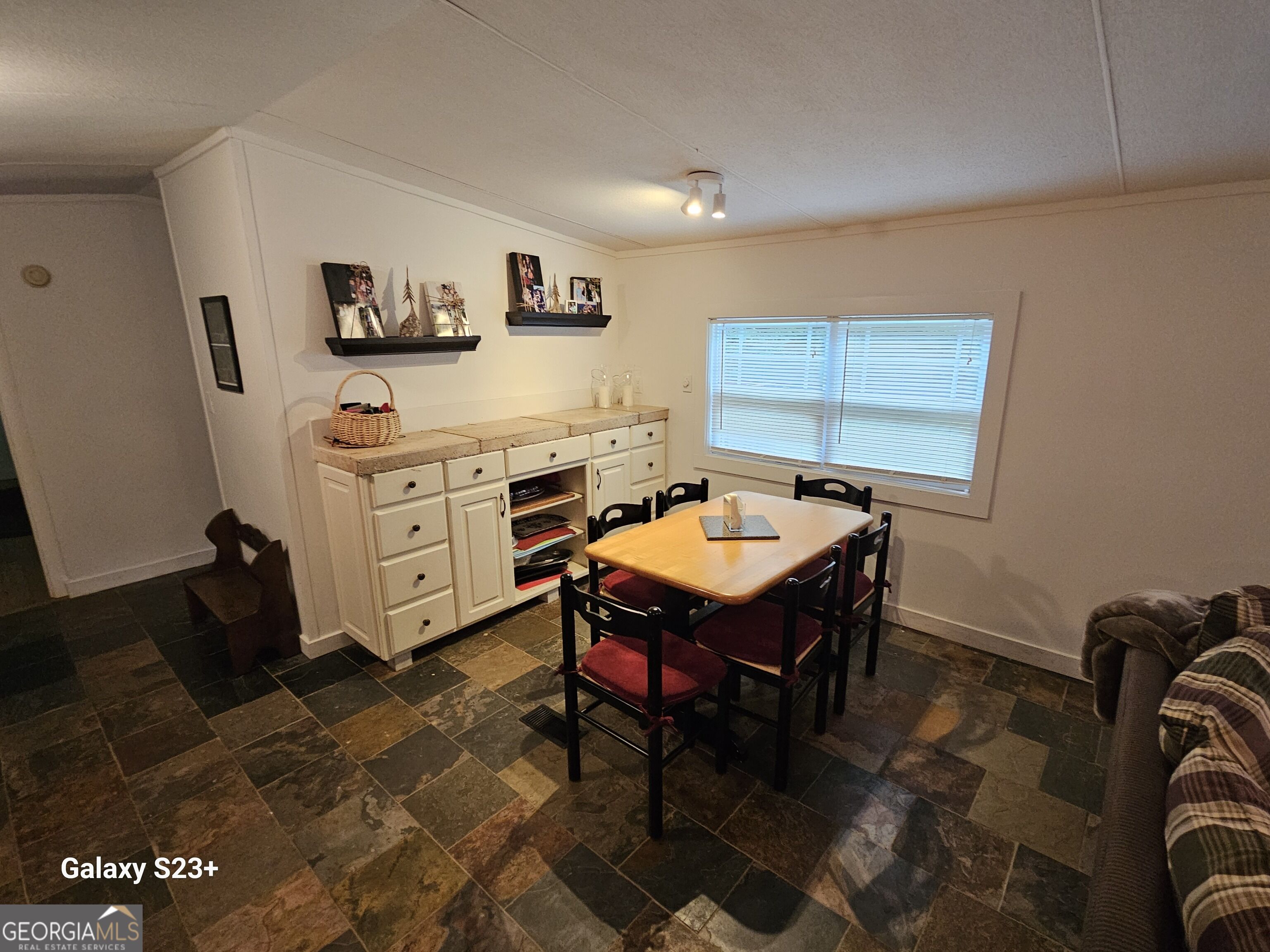 1371 Bairdstown Road Property Photo 13