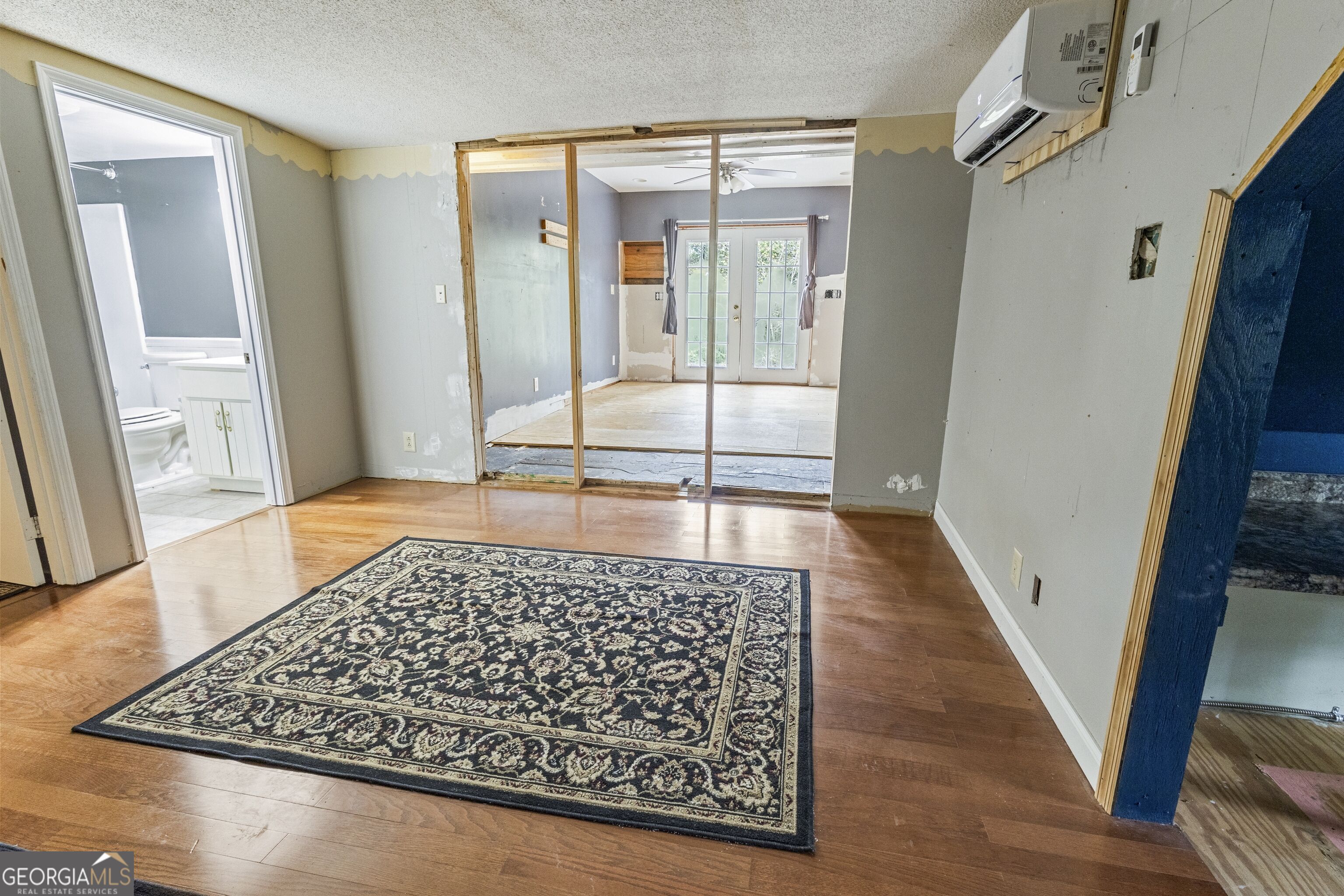 82 Walton Way Property Photo 20