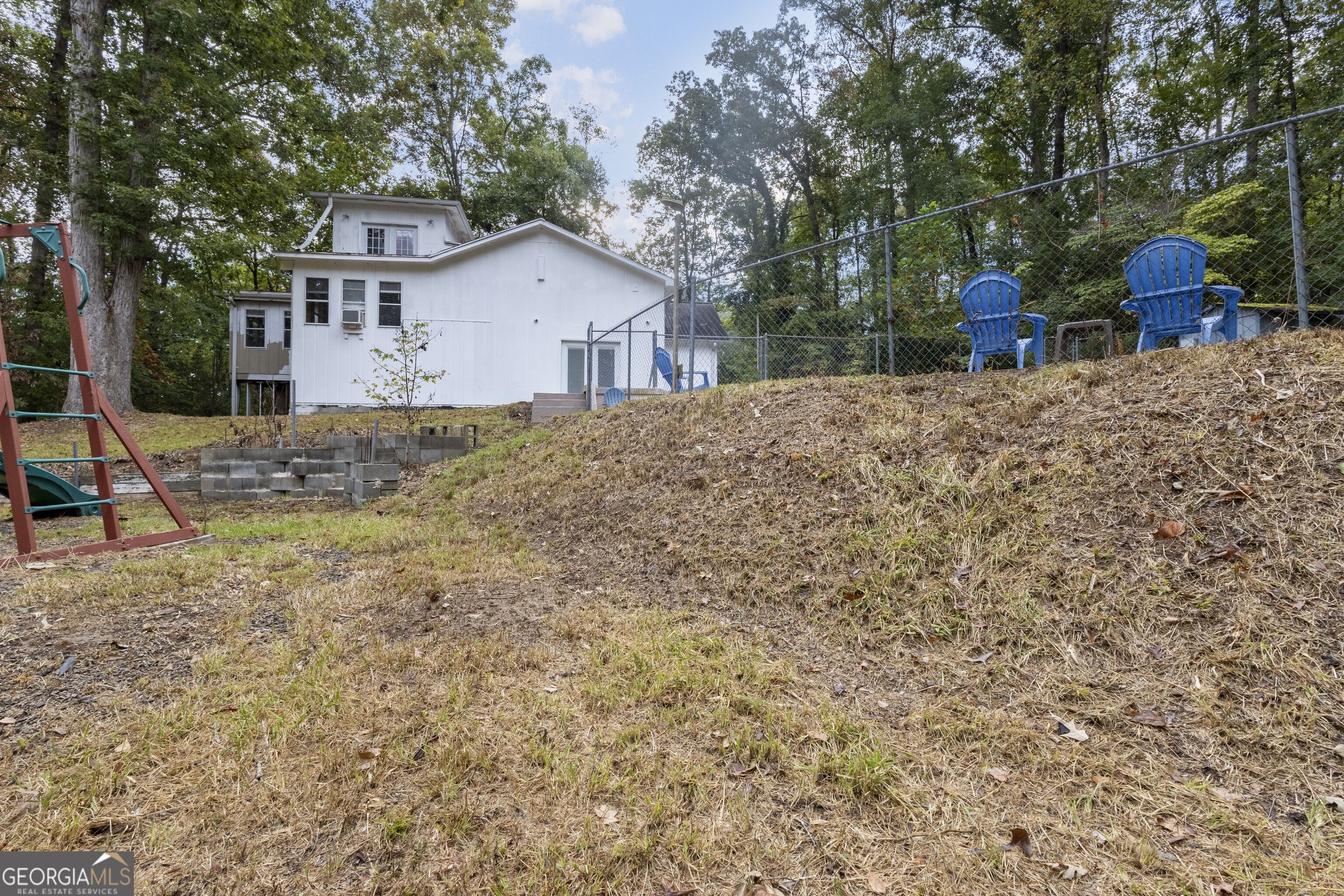 82 Walton Way Property Photo 27