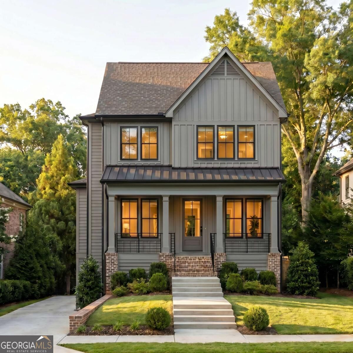 1929 Trotti Street Ne Property Photo 1
