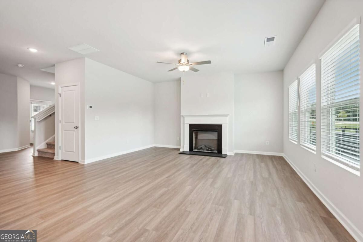 5836 Maddox Road Property Photo 2
