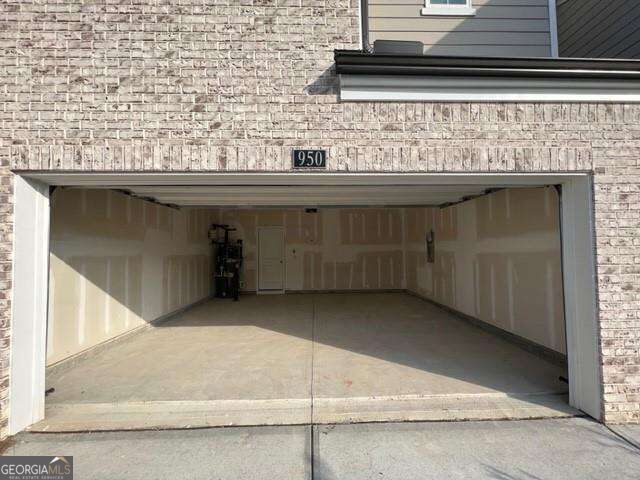950 Sunny Lake Drive Property Photo 32
