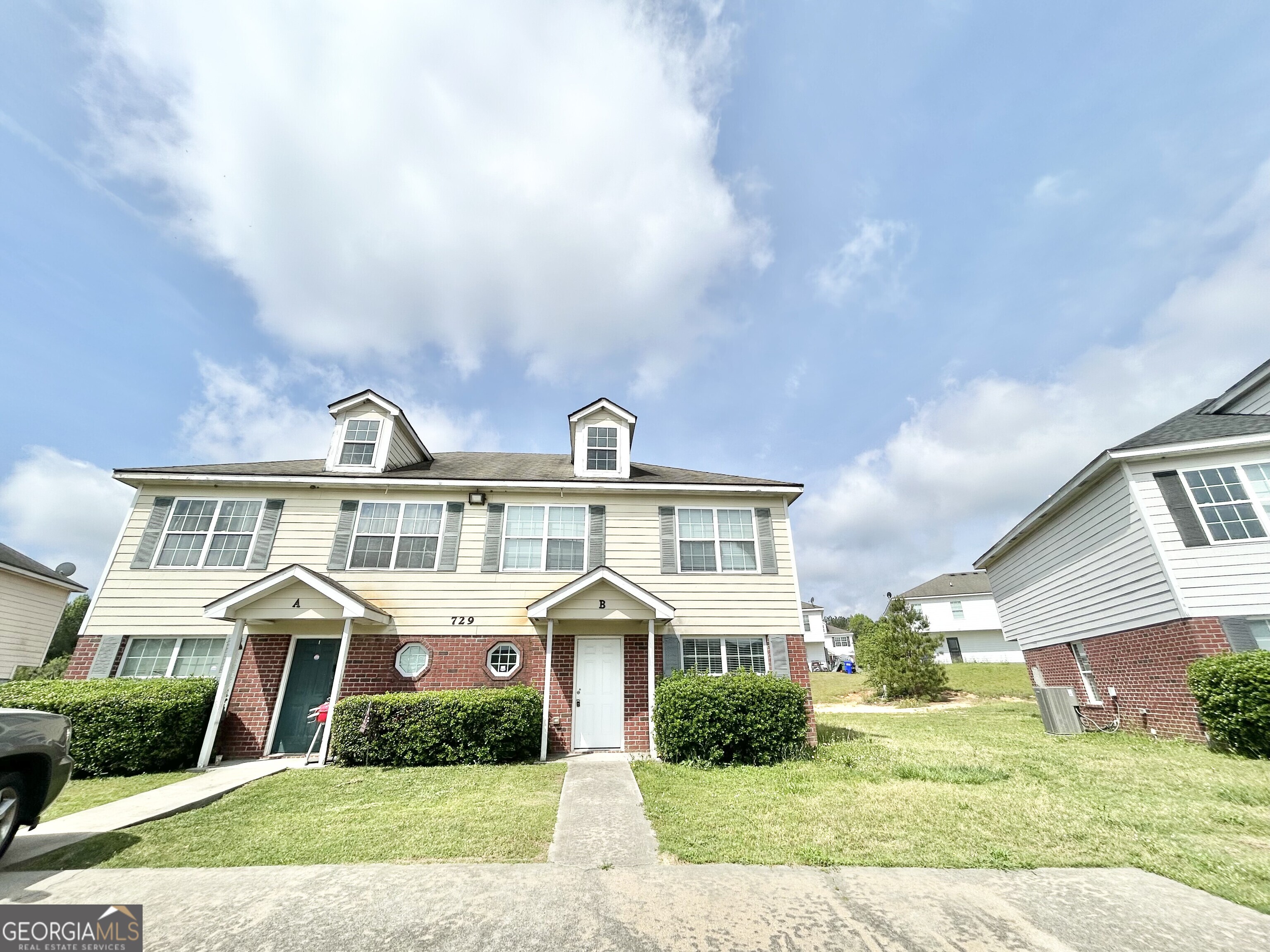 729 Wheel House Lane # B Property Photo 1