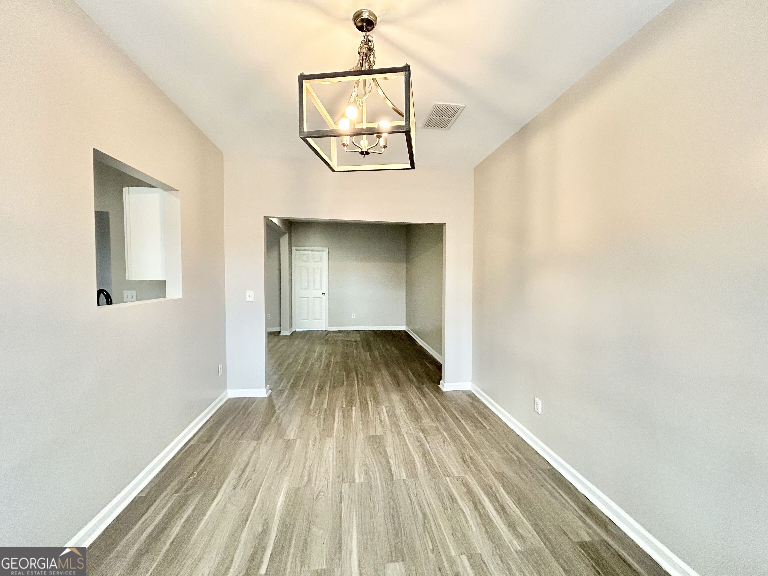 729 Wheel House Lane # B Property Photo 4