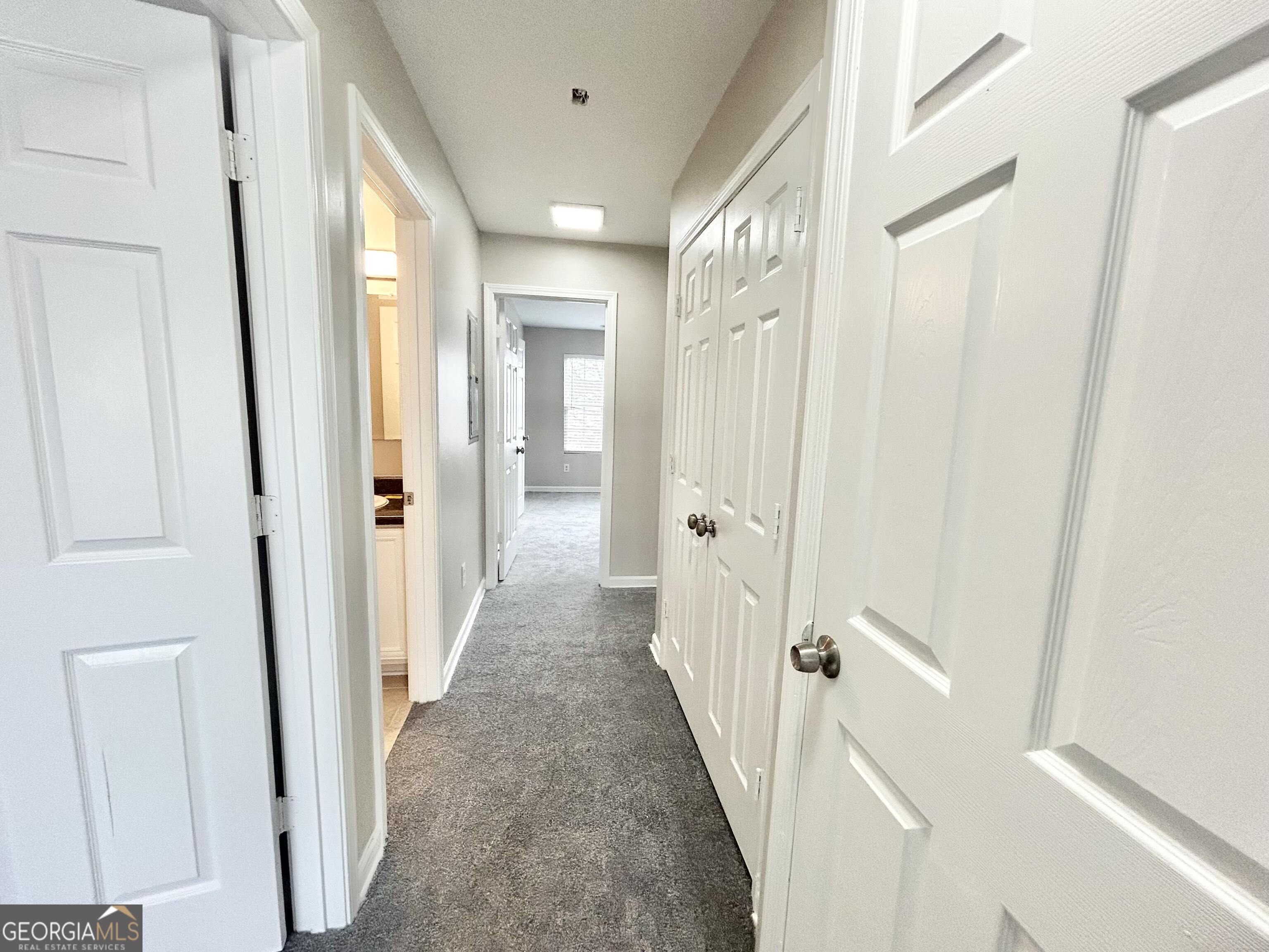 729 Wheel House Lane # B Property Photo 5