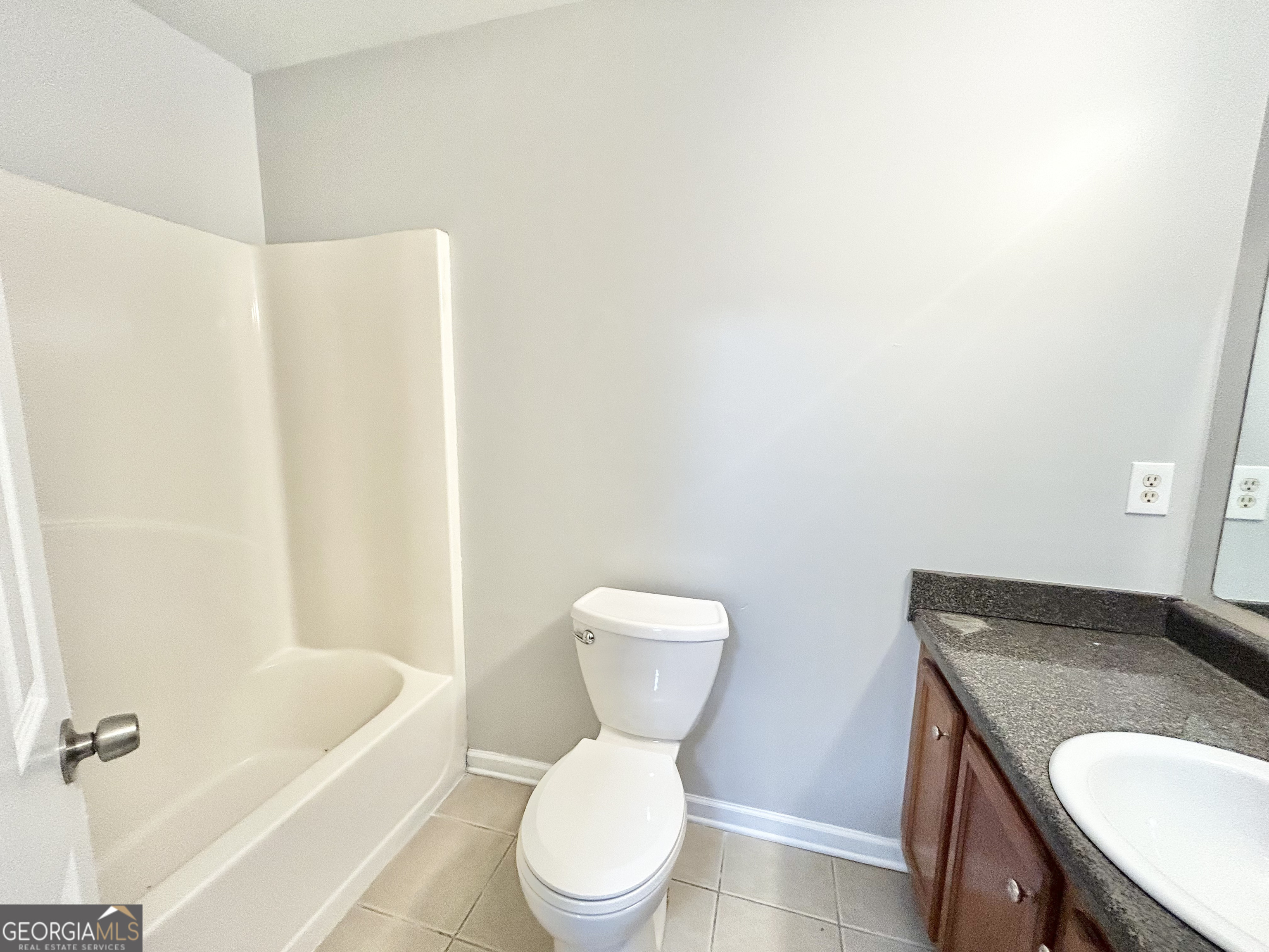 729 Wheel House Lane # B Property Photo 6