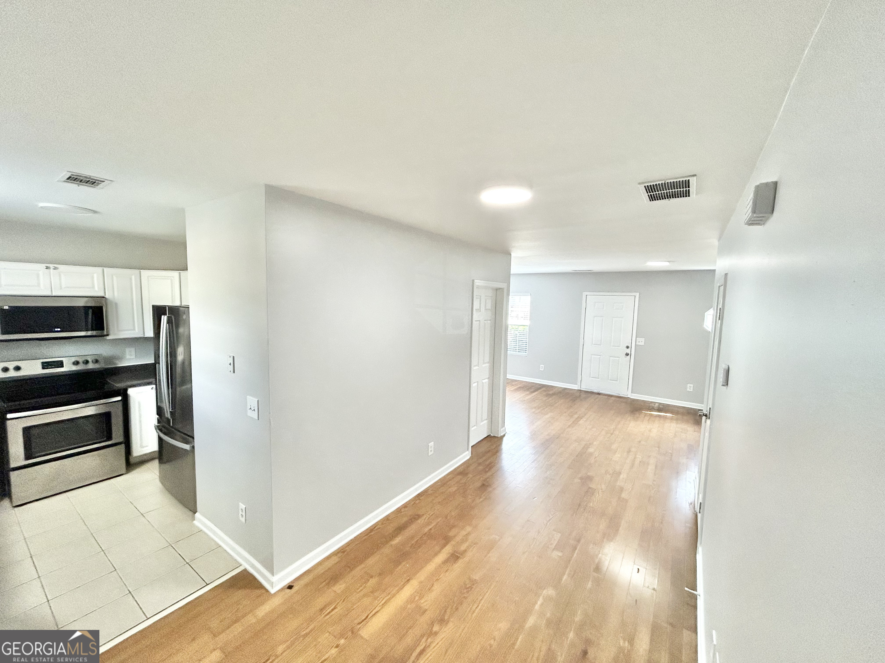729 Wheel House Lane # B Property Photo 7