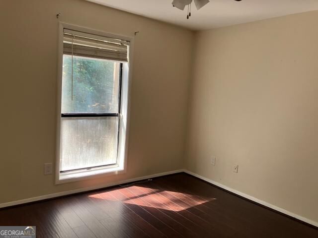 908 Woodcliff Drive Property Photo 7