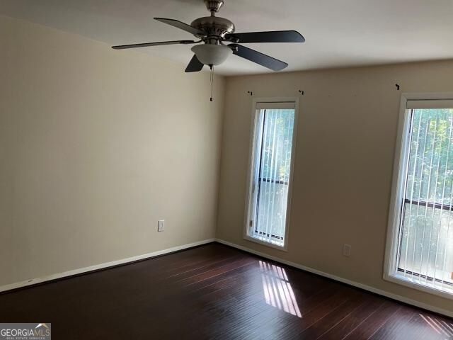 908 Woodcliff Drive Property Photo 8