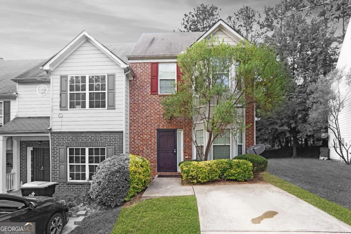 373 Brookview Drive Property Photo 1