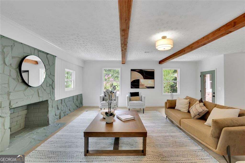 2270 Addison Road Ne Property Photo 10