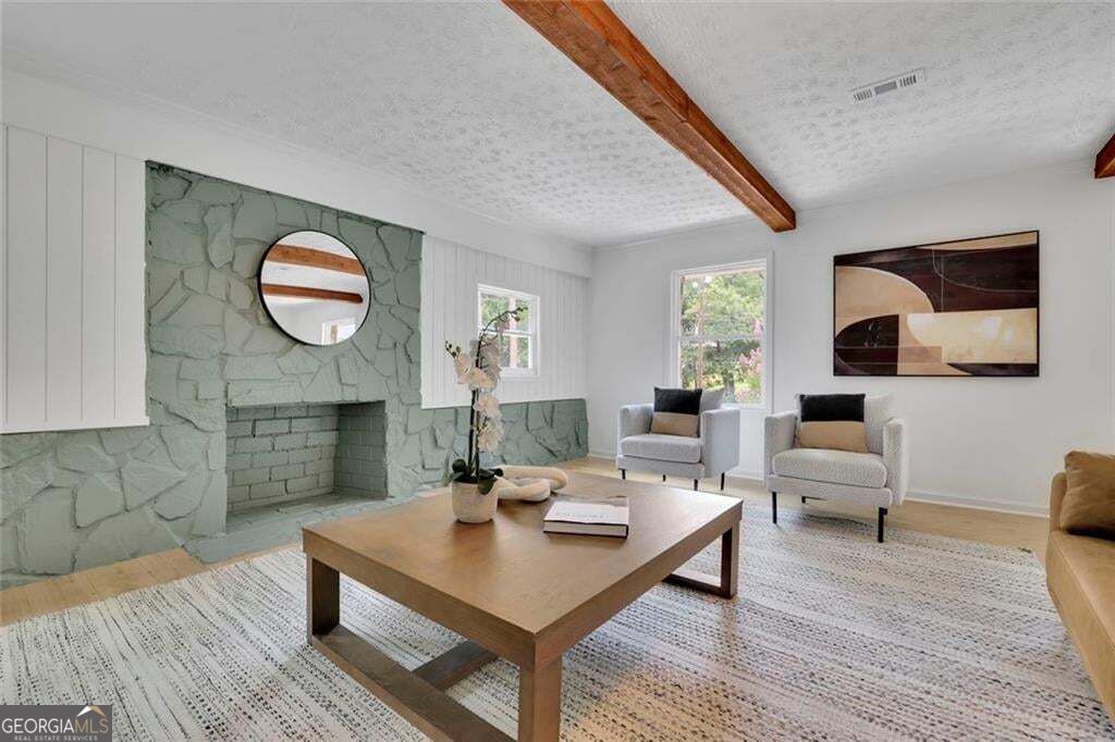 2270 Addison Road Ne Property Photo 11