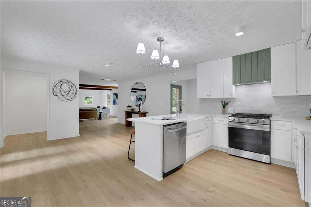 2270 Addison Road Ne Property Photo 16
