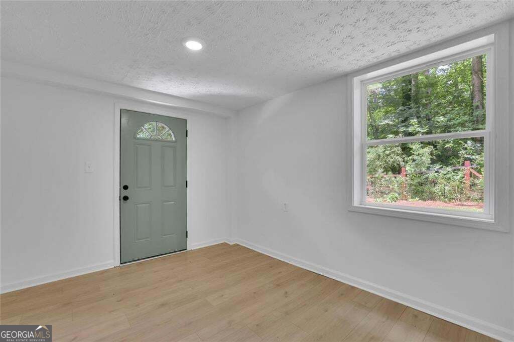 2270 Addison Road Ne Property Photo 32