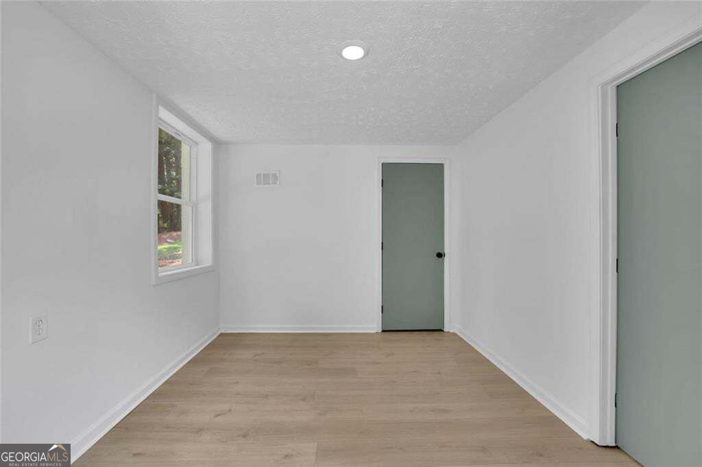 2270 Addison Road Ne Property Photo 33