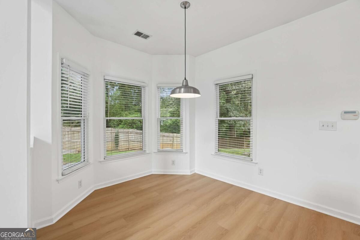6010 Hampton Bluff Way Property Photo 8