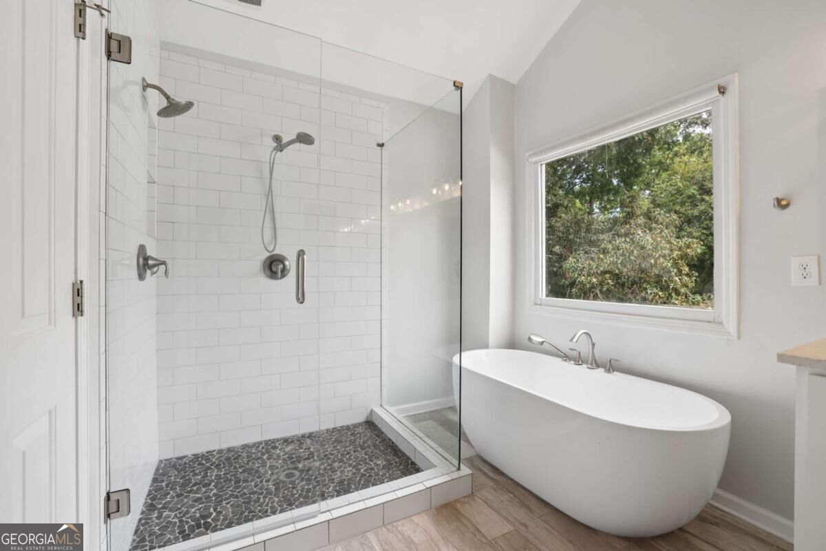 6010 Hampton Bluff Way Property Photo 13
