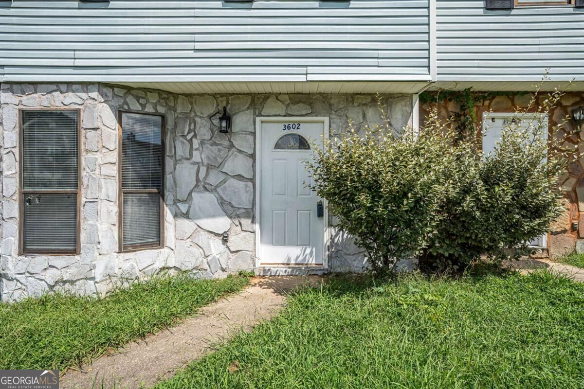 3602 Hopkins Court Property Photo 2