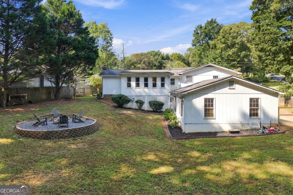 218 King Arthur Drive Property Photo 35
