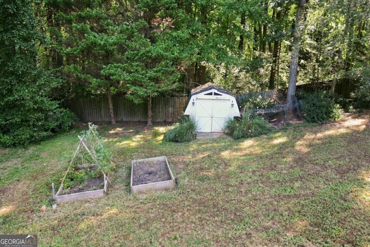 218 King Arthur Drive Property Photo 39
