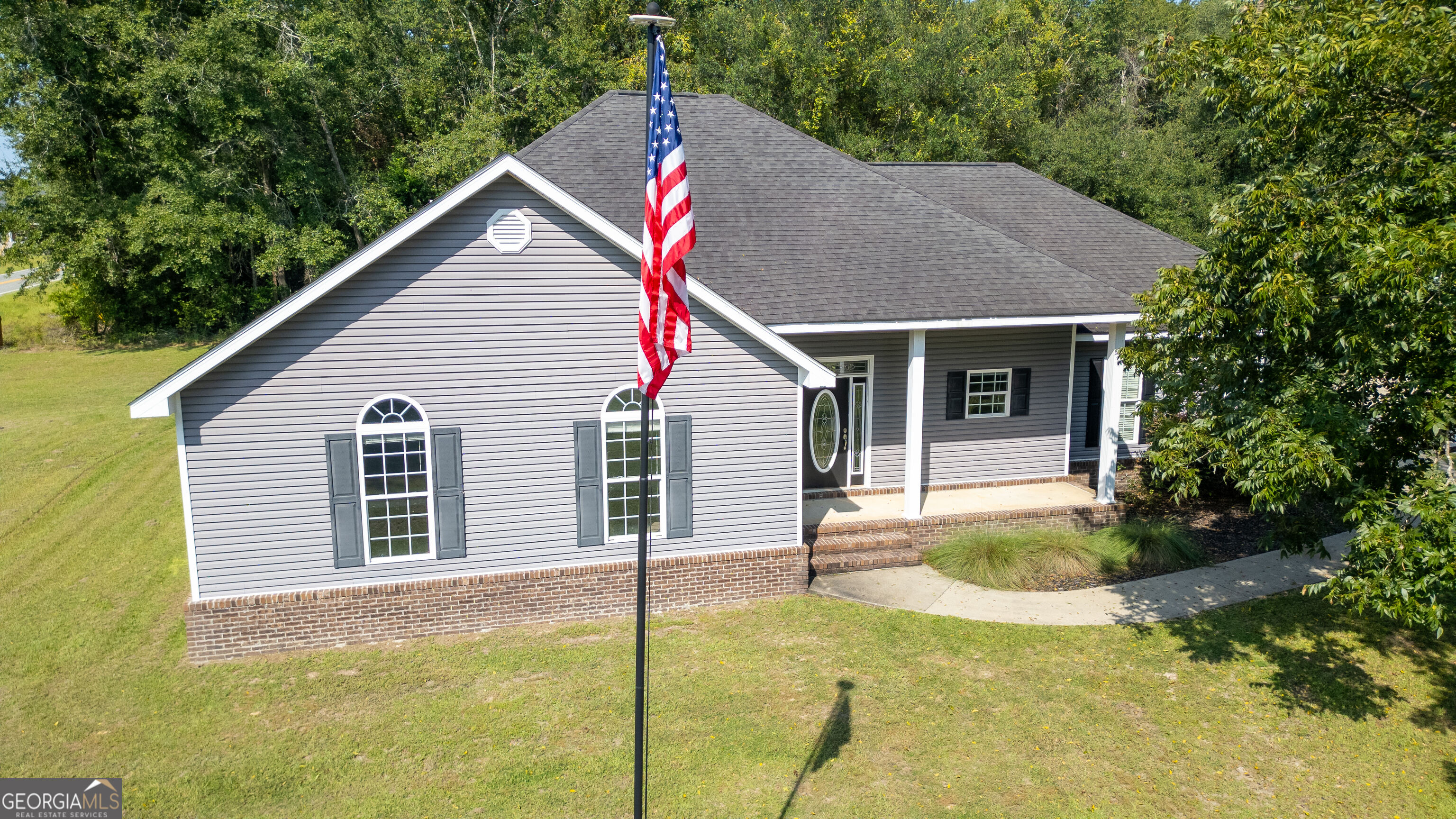 21 Bailey Drive Property Photo 1