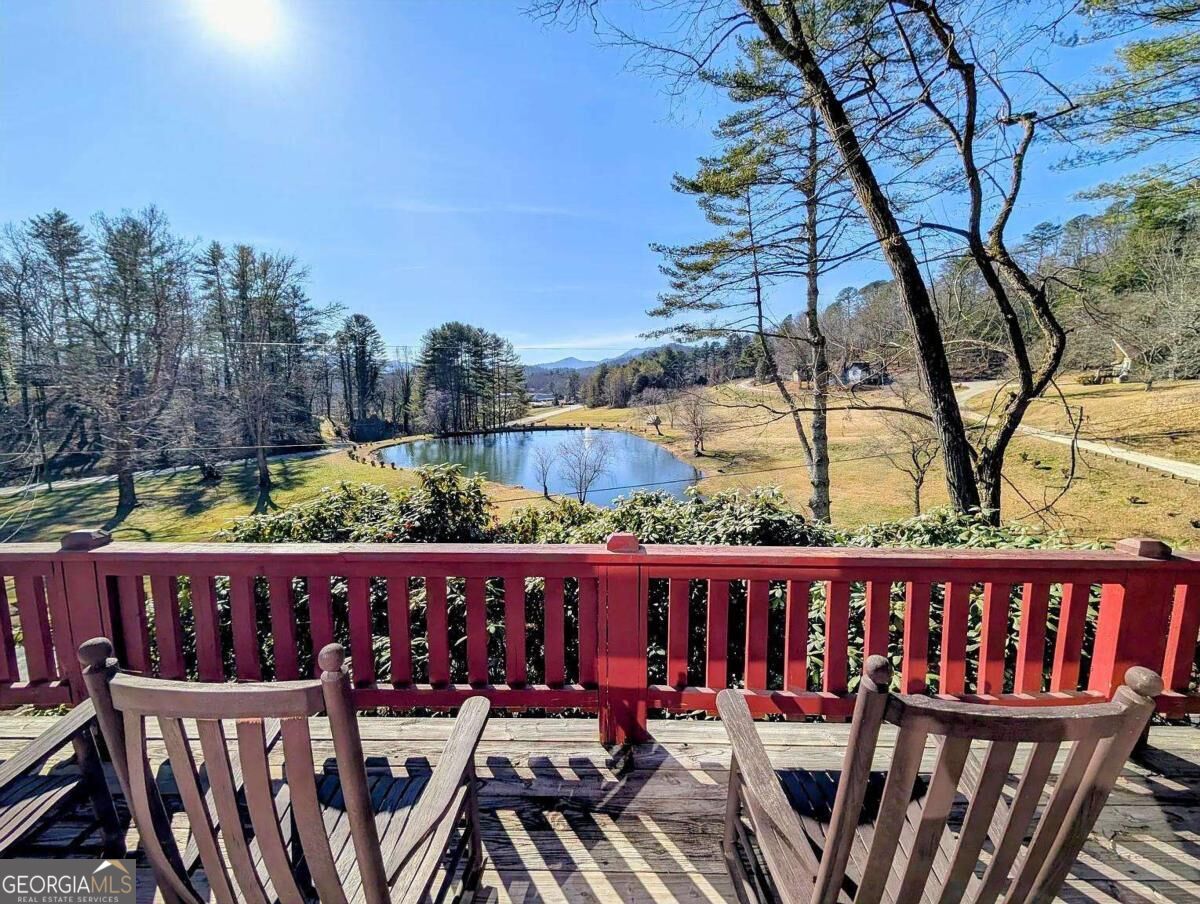 638 Chalet Village Lane
