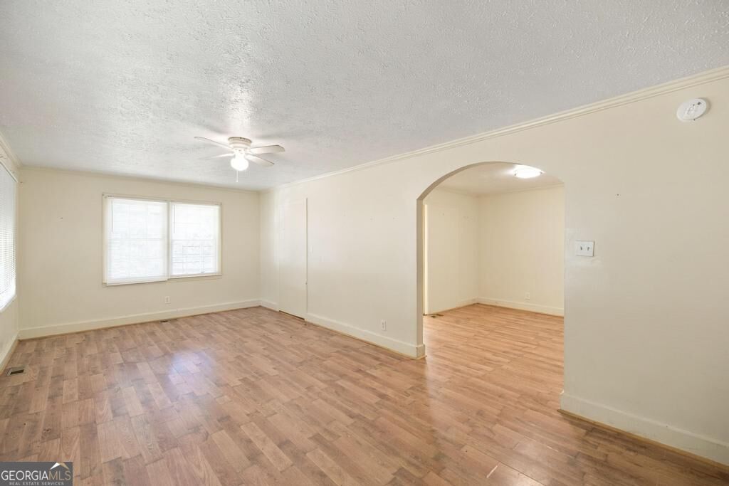 1340 Burton Avenue Property Photo 2