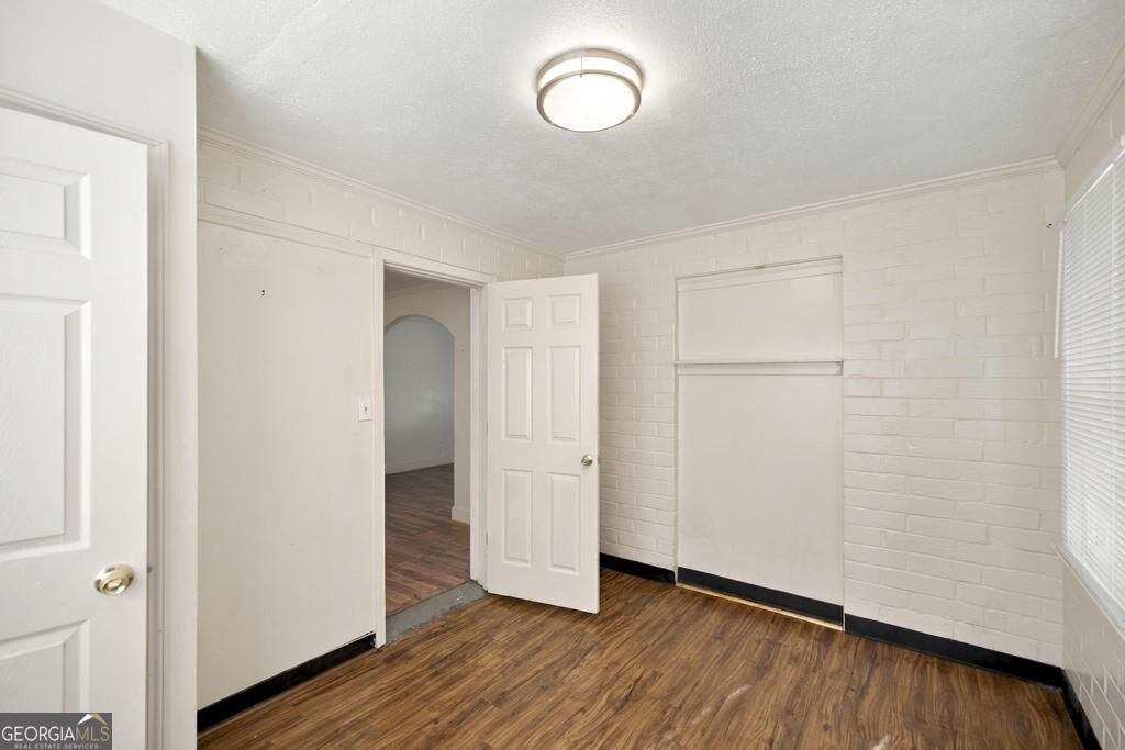 1340 Burton Avenue Property Photo 7