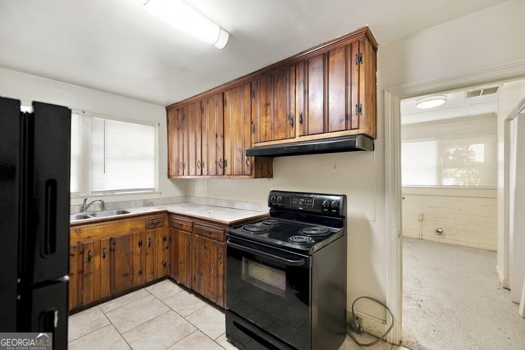 1340 Burton Avenue Property Photo 8
