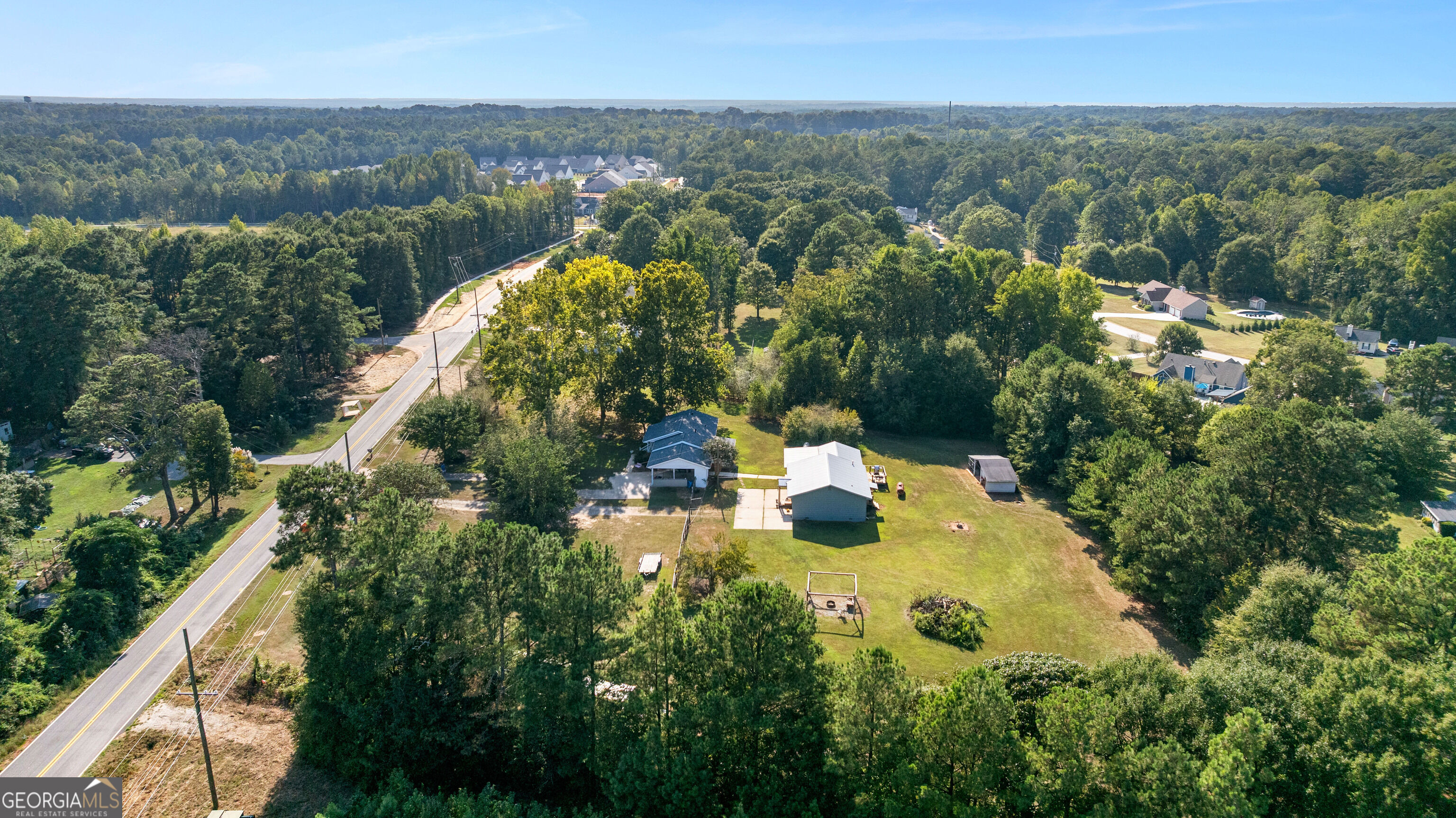 352 Mcintosh Trail Property Photo 3