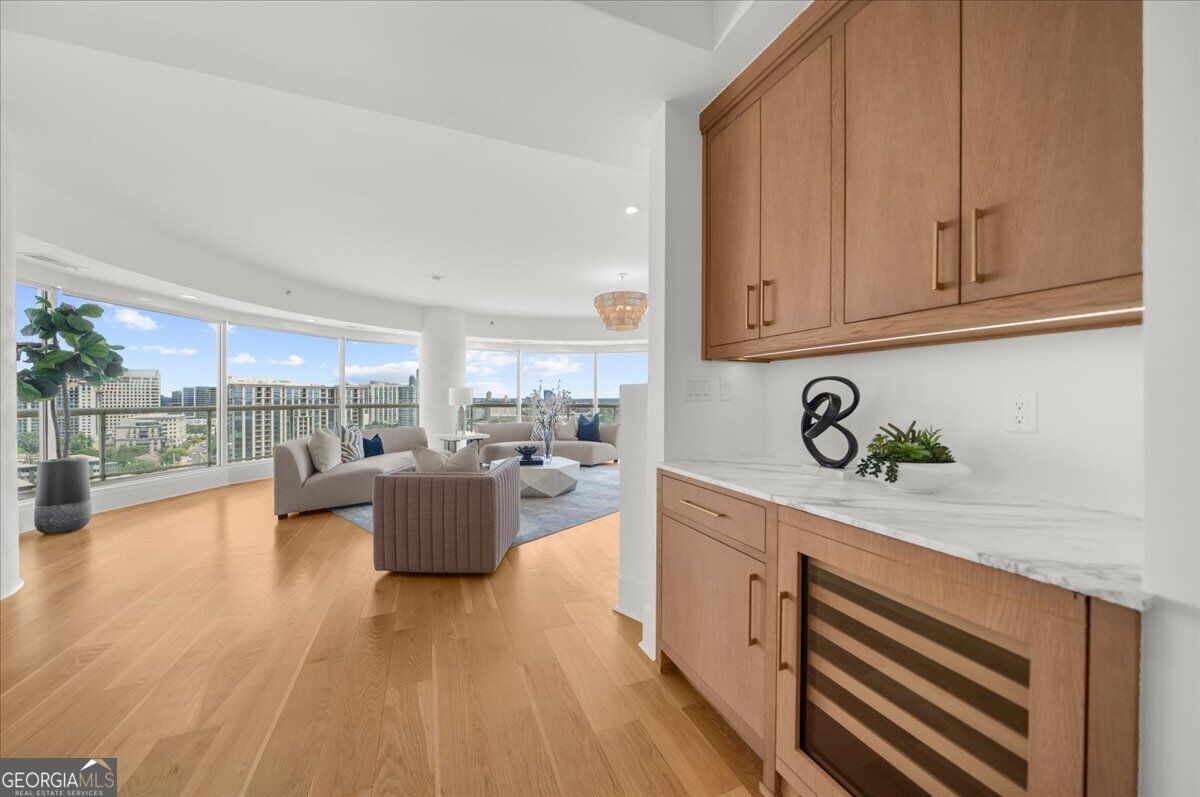 2881 Peachtree Road Ne Apt 2201 Property Photo 9