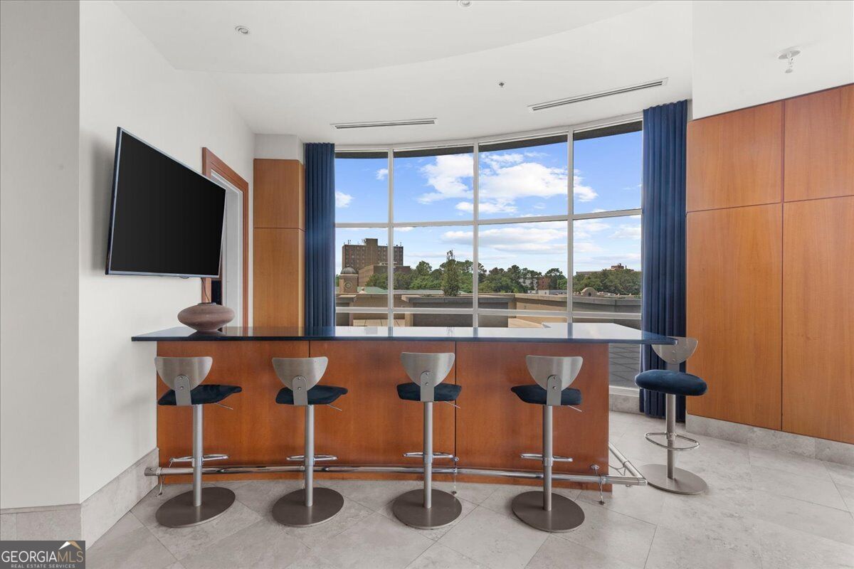 2881 Peachtree Road Ne Apt 2201 Property Photo 56