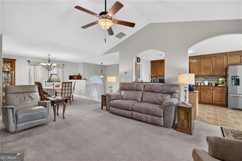 1690 Dillard Way Property Photo 11