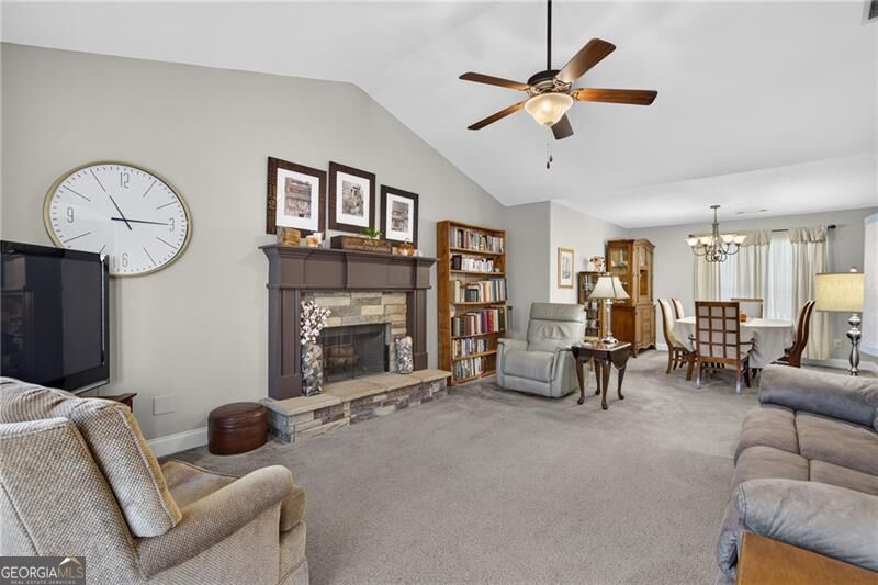 1690 Dillard Way Property Photo 13