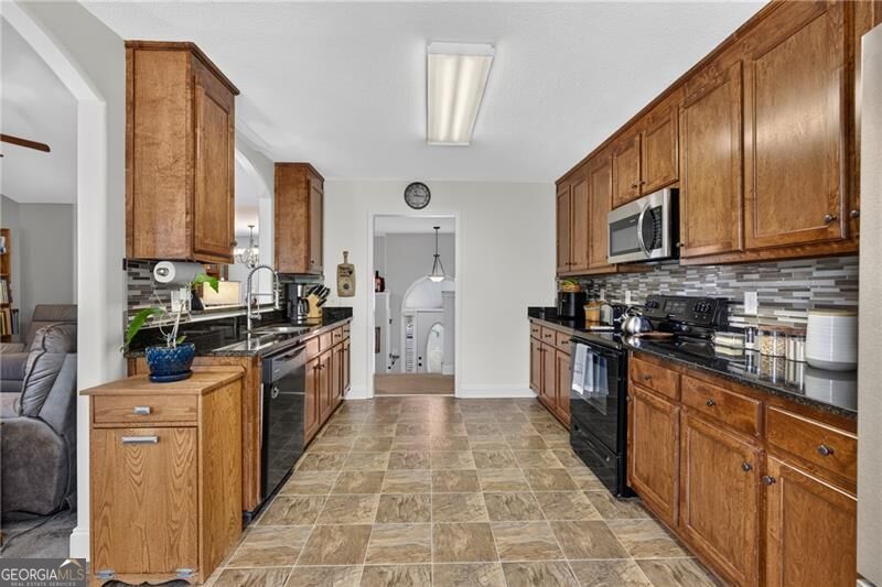 1690 Dillard Way Property Photo 22