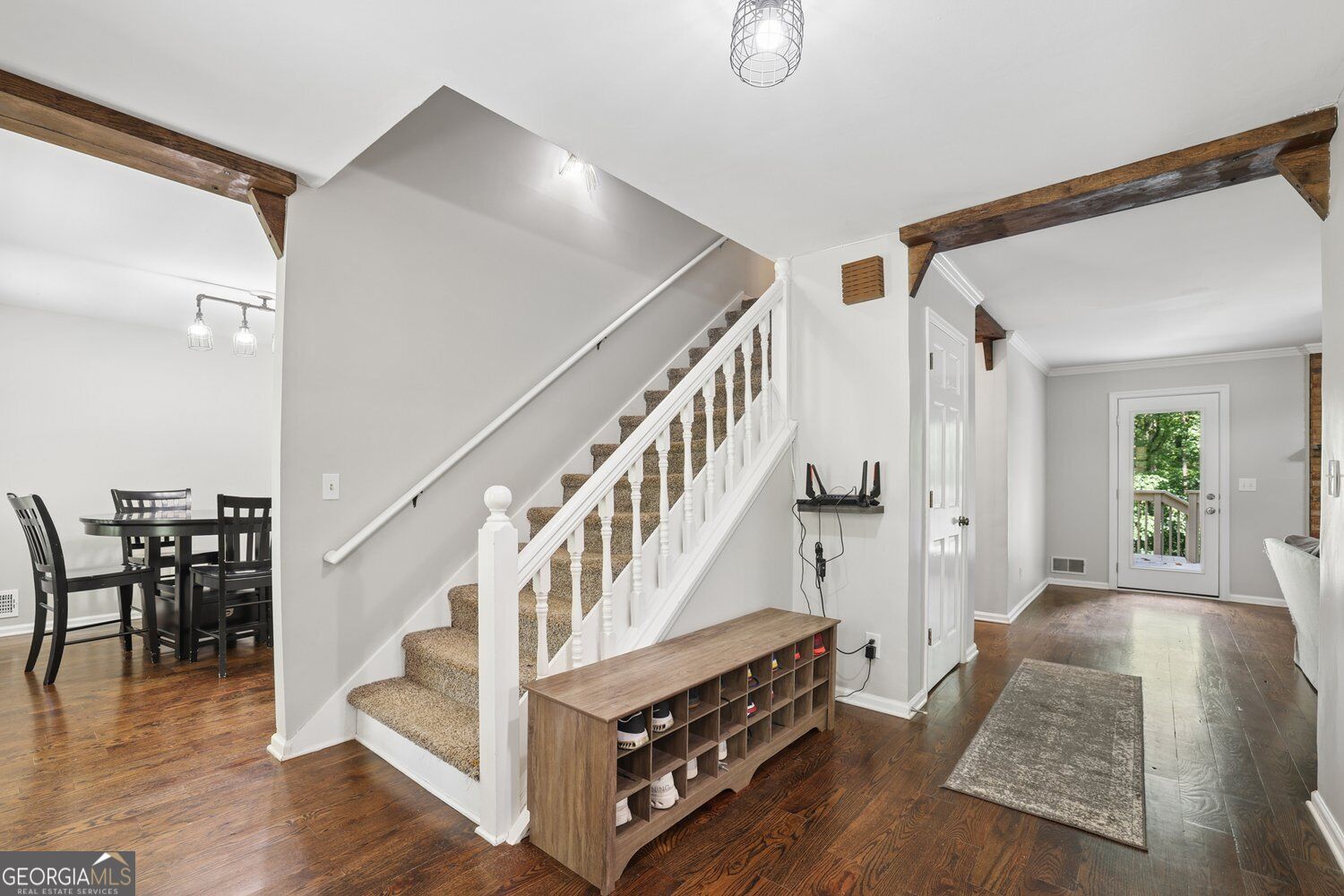 3832 Whitney Place Property Photo 3