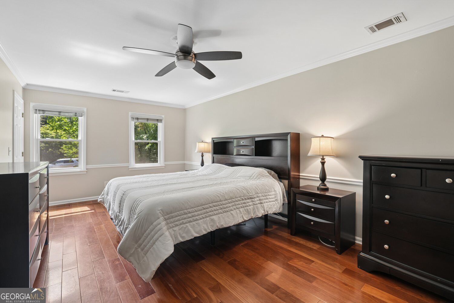 3832 Whitney Place Property Photo 18